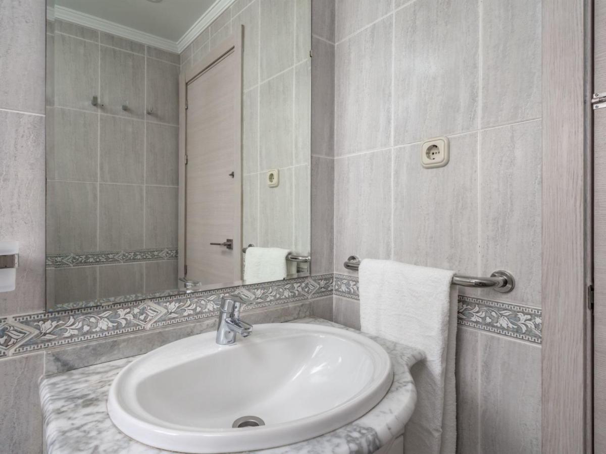 Apartment Playamar By Interhome Торремолинос Экстерьер фото